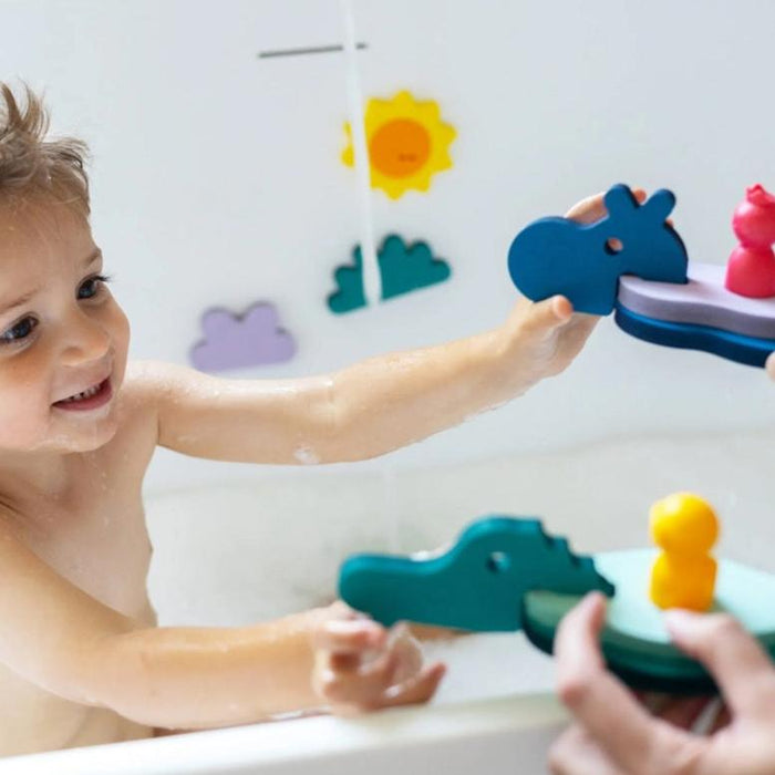 caption-Bath Toy Jungle Animal Shapes