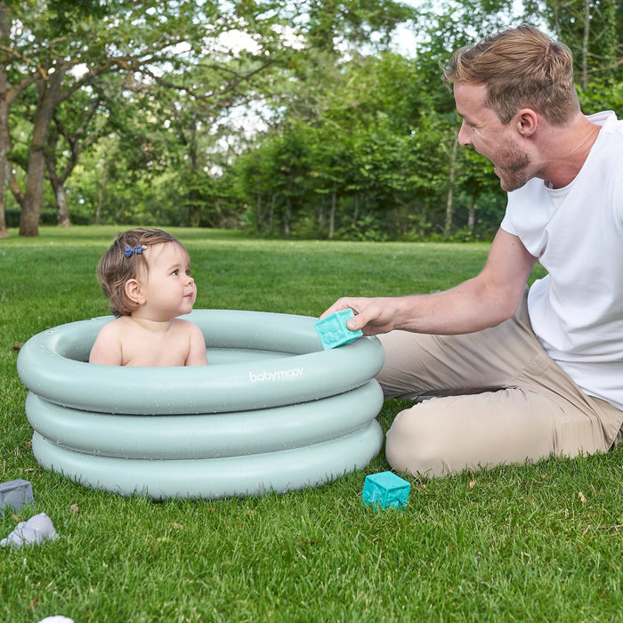 caption-Inflatable mini pool for baby