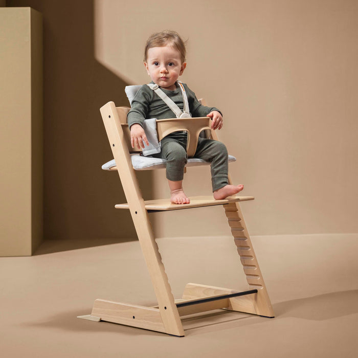 caption-Child seated in Stokke Tripp Trapp® High Chair²