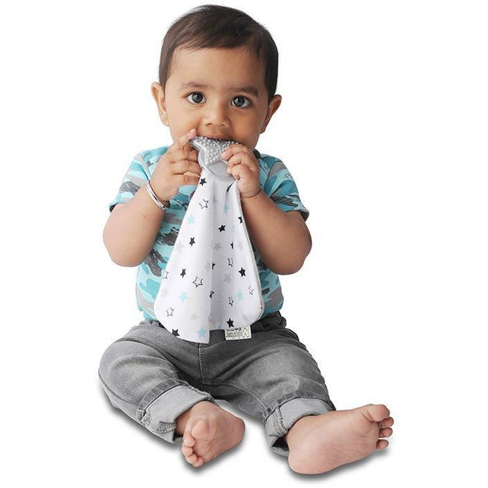 Munch It Blanket with Silicone Teething Toy